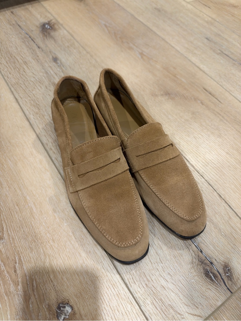 Zara Men's Suede Penny Loafers in Tan